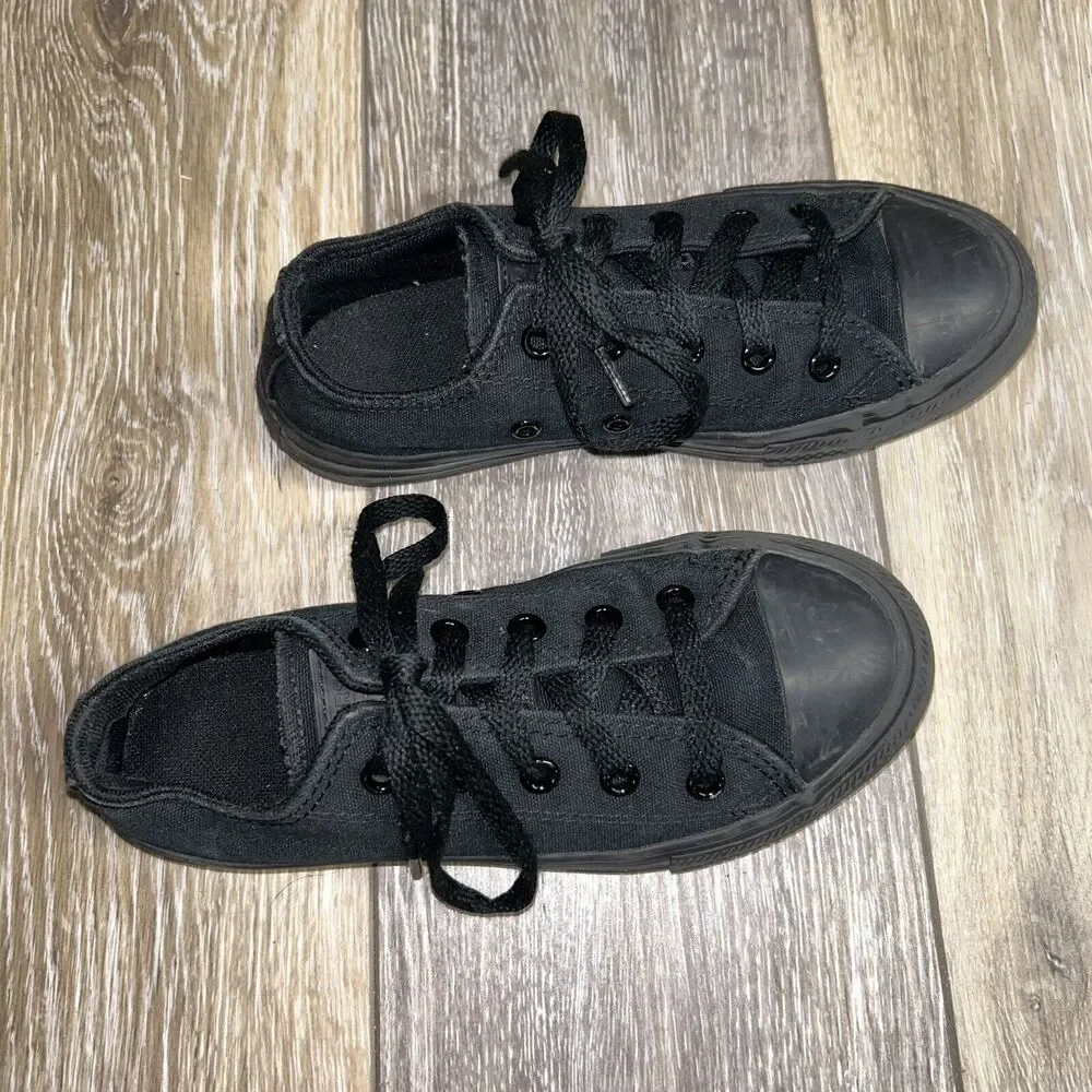 Converse previously owned